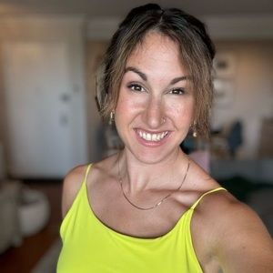 Meet your Posher, Armella